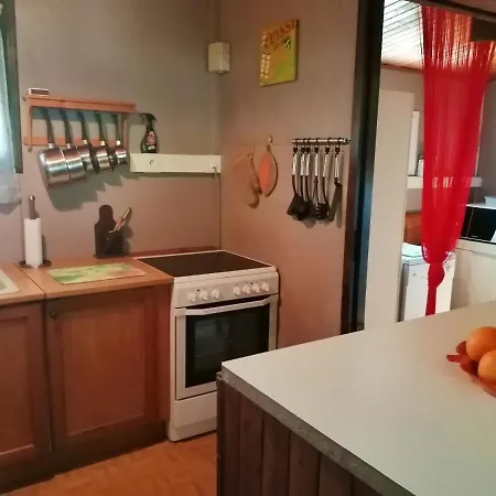 Maison De 2 Chambres Avec Jardin Clos Et Wifi A A 1 Km De La Plage