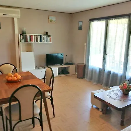 度假居 Maison De 2 Chambres Avec Jardin Clos Et Wifi A A 1 Km De La Plage Solaro