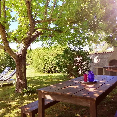 Maison De 2 Chambres Avec Jardin Clos Et Wifi A A 1 Km De La Plage 度假居 *
